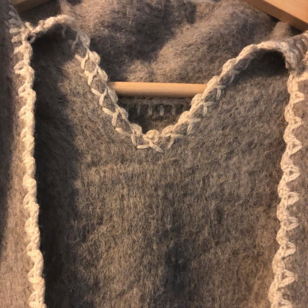 wool Poncho - Picture 2 of 5